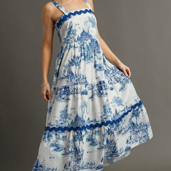 NWT Umgee Blue And White Landscape Tiered Dress With Ric Rac Trim - Picture 2 of 6